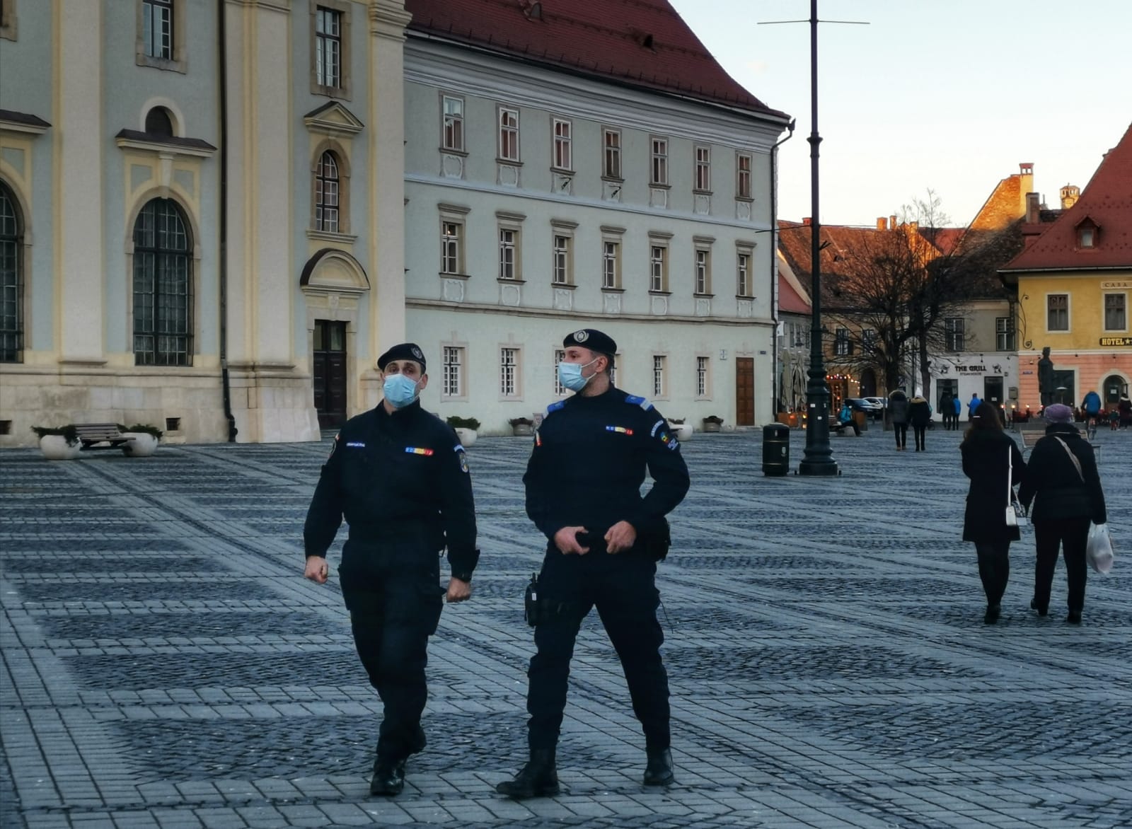 Razie anti-COVID la Shopping City Sibiu