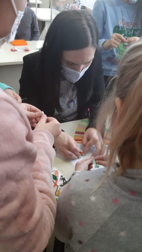 Elevii Școlii Gimnaziale Racovița au fost timp de o zi vestitorii Primăverii