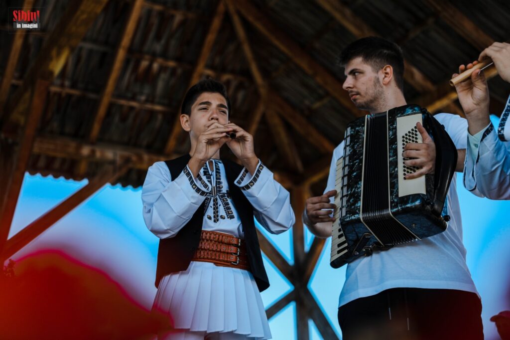 O zi cu Iliuta de la Jina