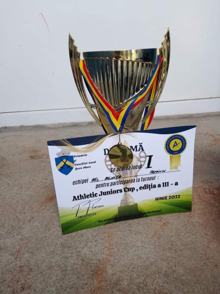 Fotbalistele AFC Agnita au învins fetele echipelor ACS Athletic Șura Mare și AsFC Tălmaciu în competiția Atheltic Junior's Cup, clasându-se pe prima poziție a clasamentului