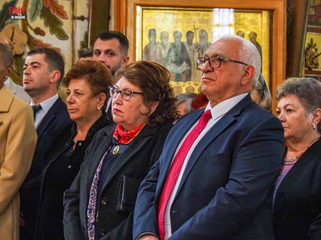 FOTO- VIDEO Consilierul județean PSD, Pavel Bichicean, a primit Ordinul Sfântul Ierarh Andrei Șaguna