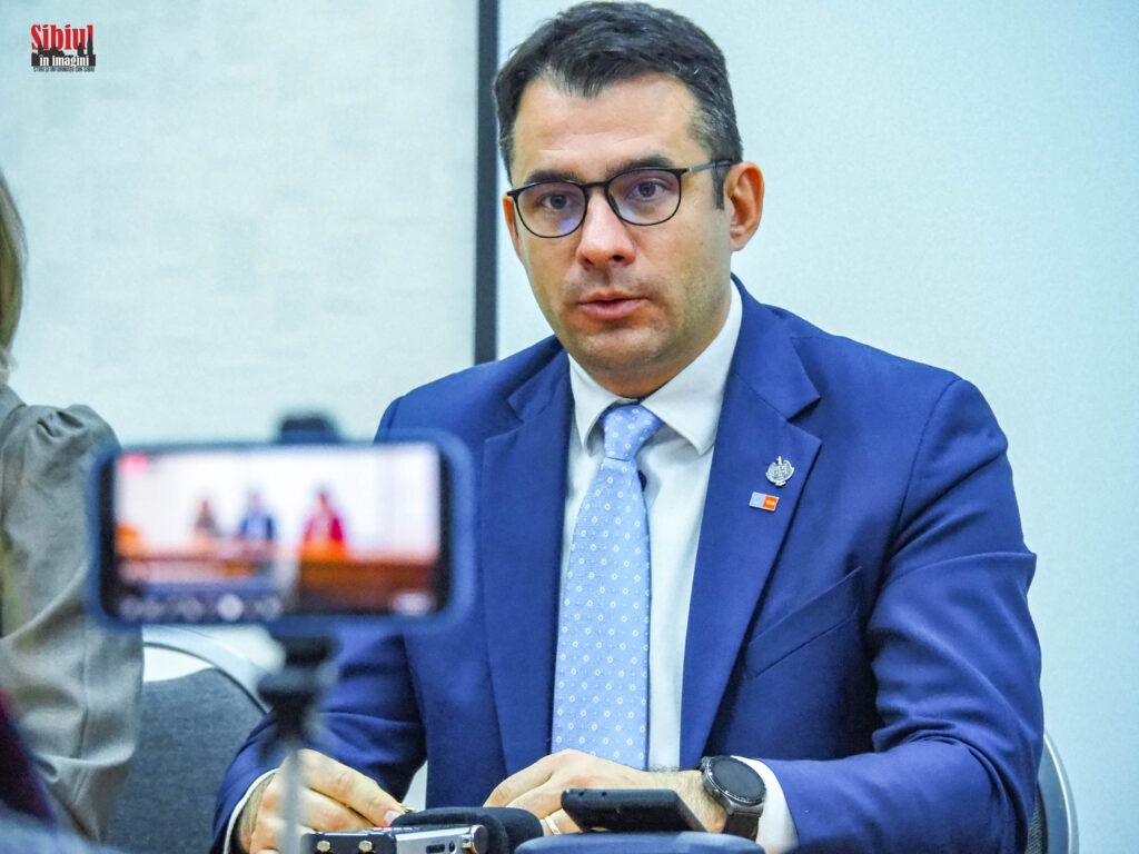 senatorul Ștefan Pălărie