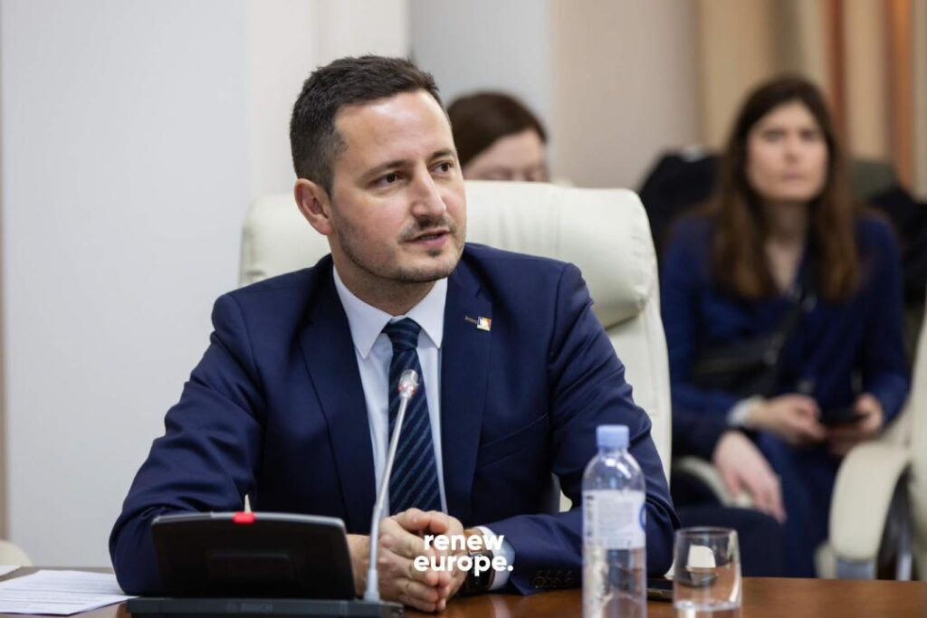 Nicu Ștefănuță a fost ales coordonatorul Grupului Verzilor în Subcomisia pentru Sănătate Publică a Parlamentului European