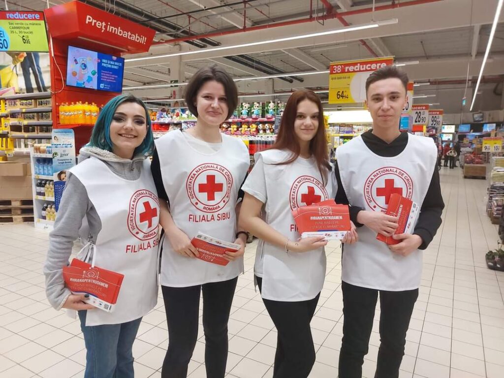"Programul Banca de Alimente" a poposit la Carrefourul din Shopping City Sibiu