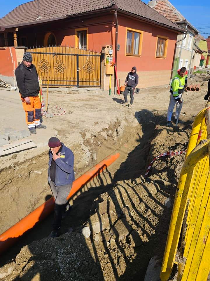 Au început lucrările de reabilitare și modernizare a străzilor din comuna Boița
