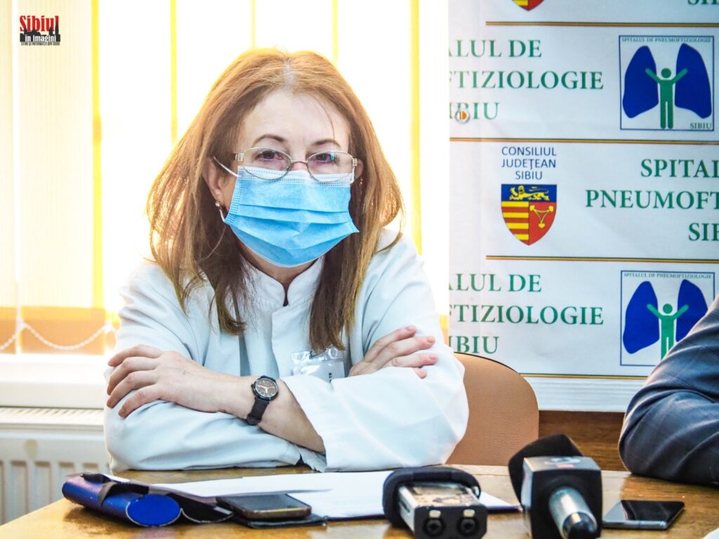 După două decenii, Lavinia Danciu îi predă lui Sebastian Buga ștafeta Programului Național de Prevenire, Supraveghere și Control al Tuberculozei