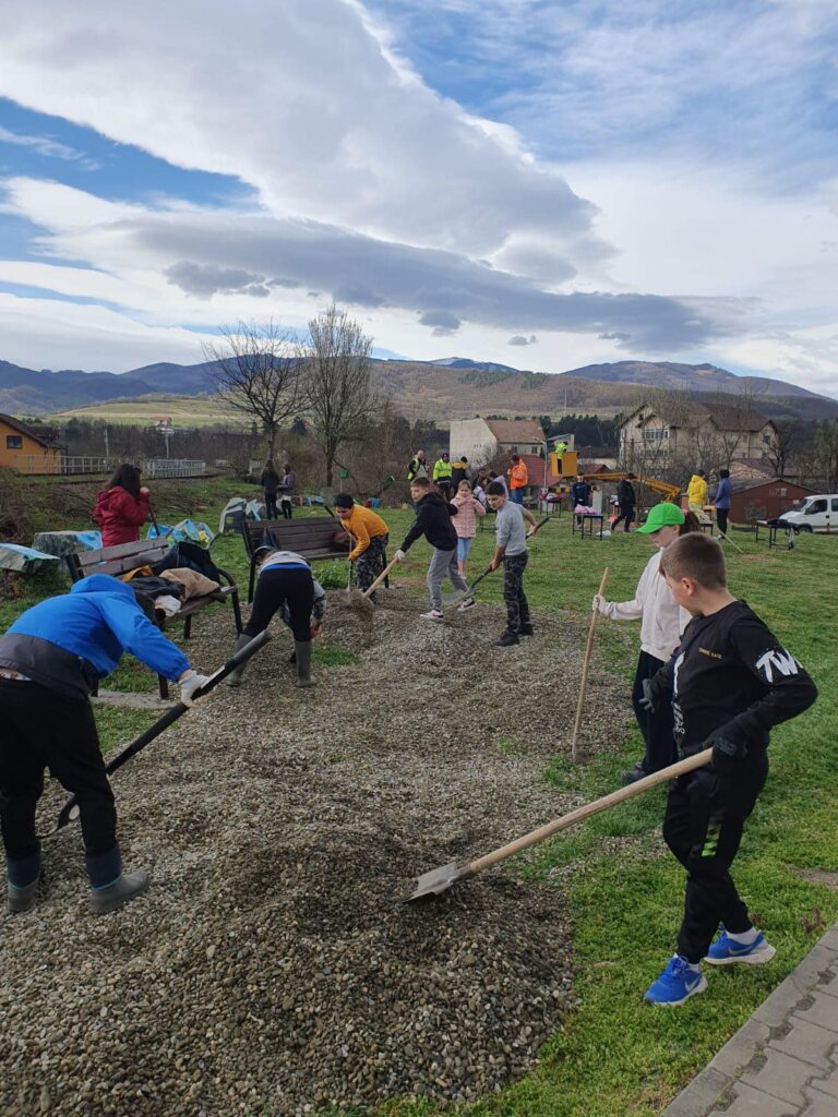 "Săptămână Verde" și-a pus amprenta asupra întregii comunități din Tălmaciu