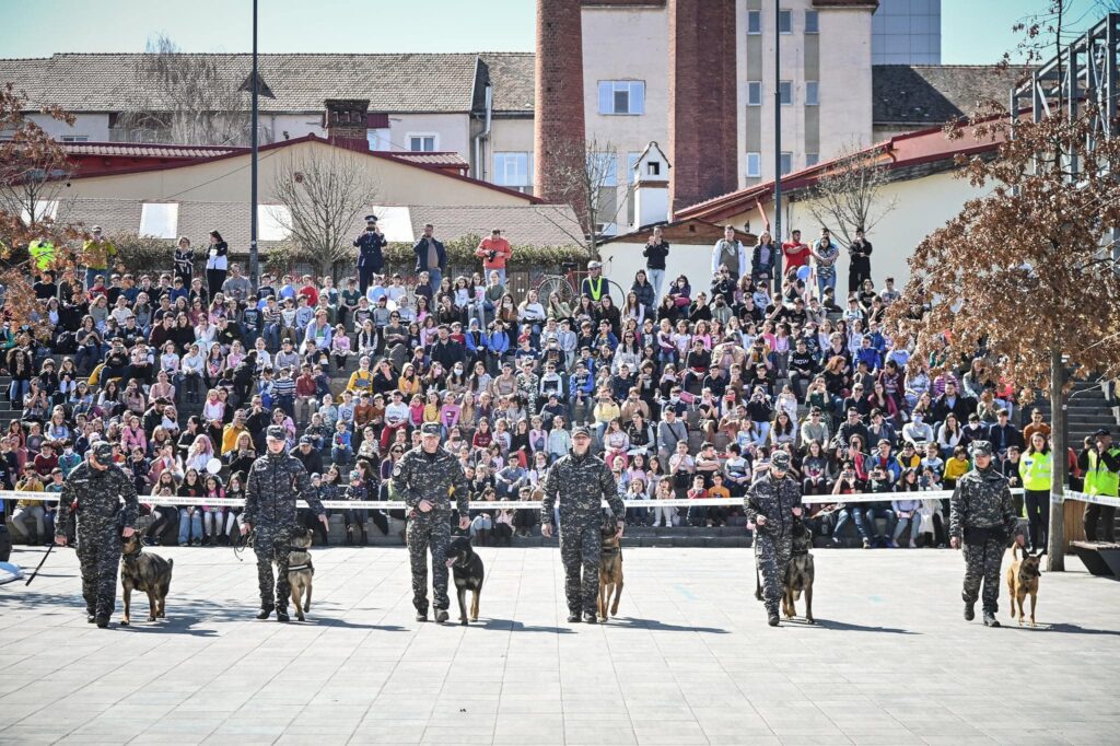 Cadoul perfect pentru Ziua Poliției Române? Prezența ta la evenimentele organizate special pentru tine