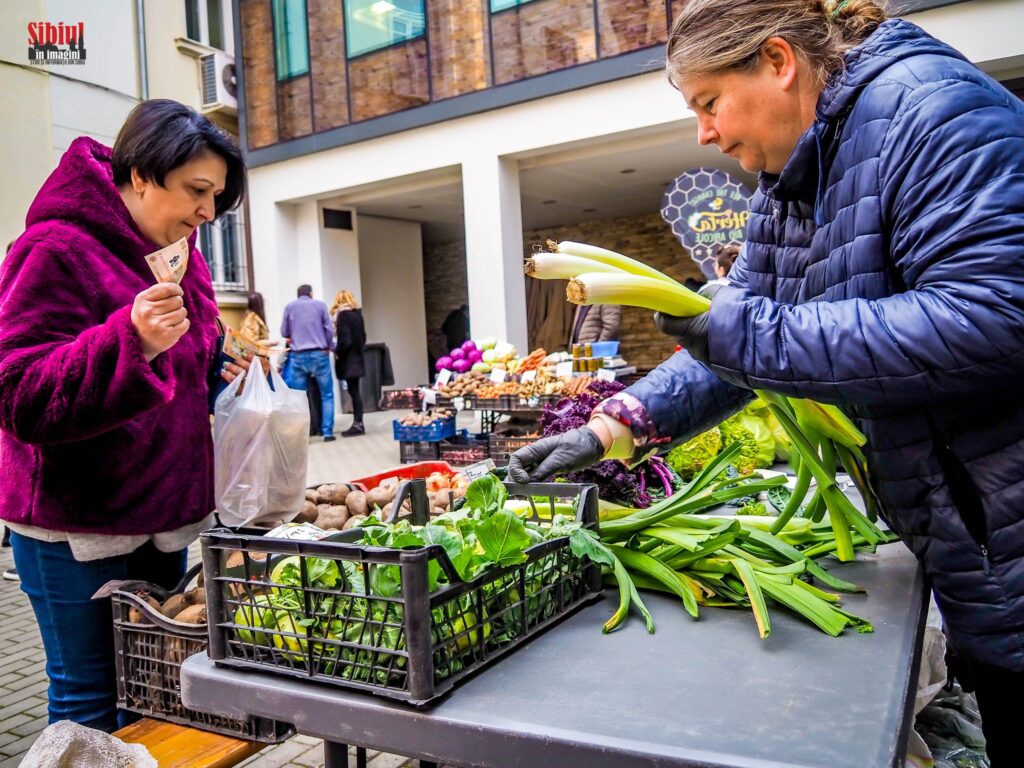 piata-la-birou-legume-fructe-sibiu.jpg