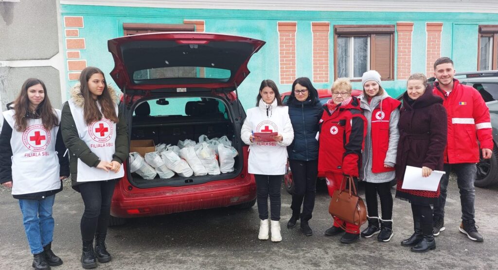 1600 de kg de alimente pentru 200 de familii