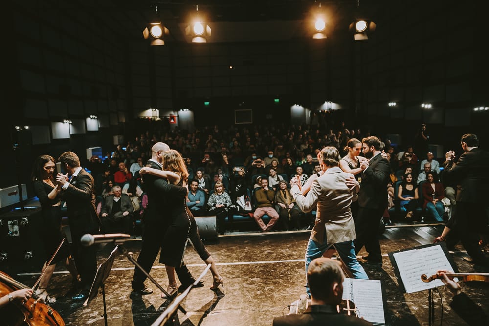 Spectacol de tango argentinian pe scena Sălii Traube