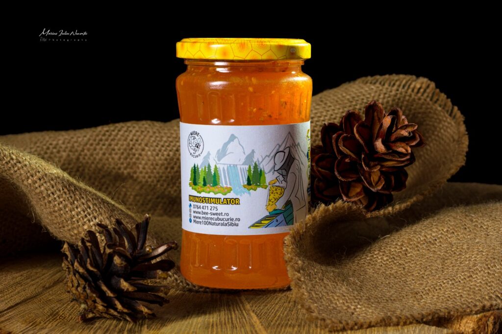 „Miere cu Bucurie” din Gura Râului, produsă 100% natural, la poalele munților Cindrel