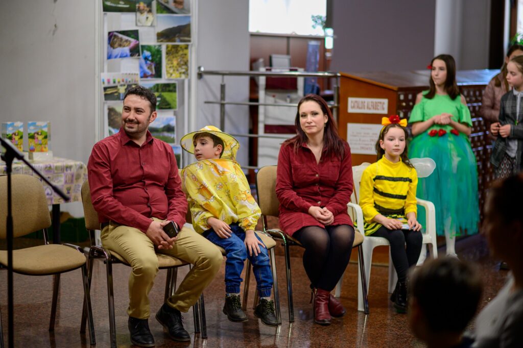 „Miere cu Bucurie” din Gura Râului, produsă 100% natural, la poalele munților Cindrel