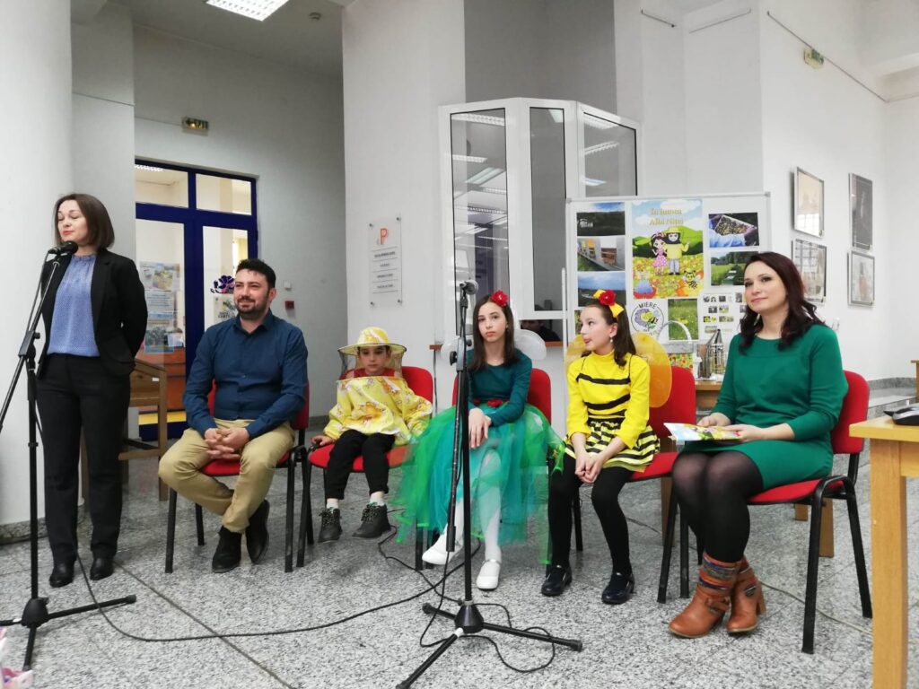 „Miere cu Bucurie” din Gura Râului, produsă 100% natural, la poalele munților Cindrel