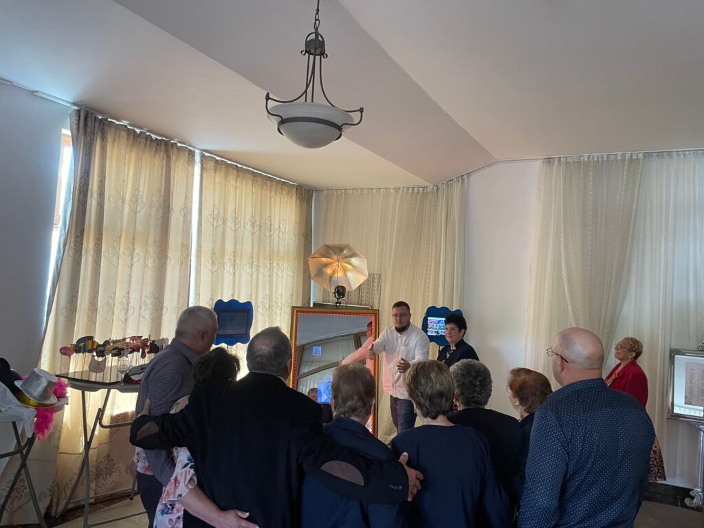 (C.P) Tinerii social-democrați luptă pentru viața lui Victor