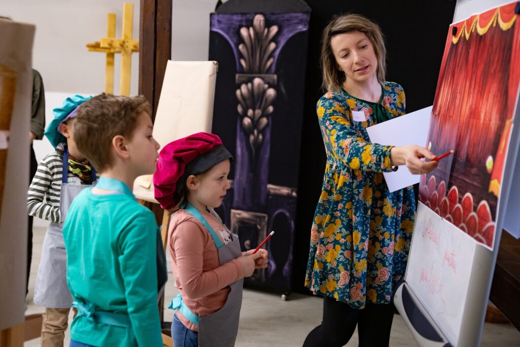 Cu ocazia Zilei Europei, Teatrul GONG a pregătit un atelier special unde miniArtistul tău poate învăța despre UE