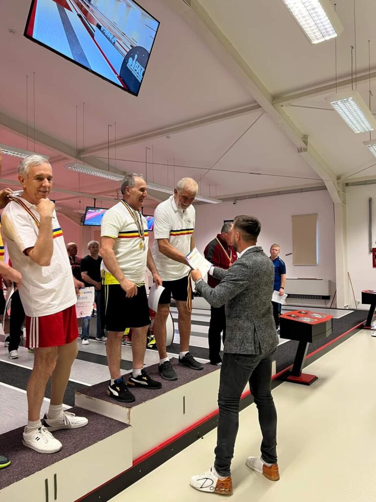 Veteranii CSO Tălmaciu au cucerit 14 medalii la Campionatul Național Individual, Perechi și Tandem din Cluj Napoca