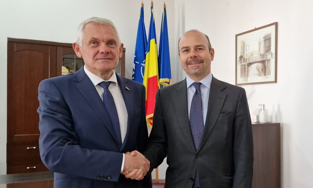 Mircea Dorin Crețu, Prefectul județului Sibiu a avut o întrevedere cu Excelența Sa dl. Alfredo Maria DURANTE MANGONI, ambasadorul Italiei
