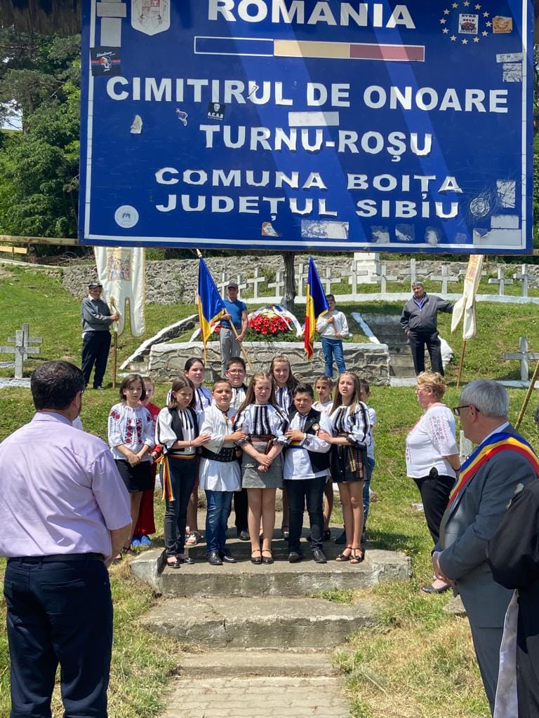 Nicolae Cocoș: În numele Primăriei comunei Boița, doresc să îmi exprim prețuirea și recunoștința pentru bravii eroi ai neamului românesc căzuți la datorie pe câmpurile de bătălie