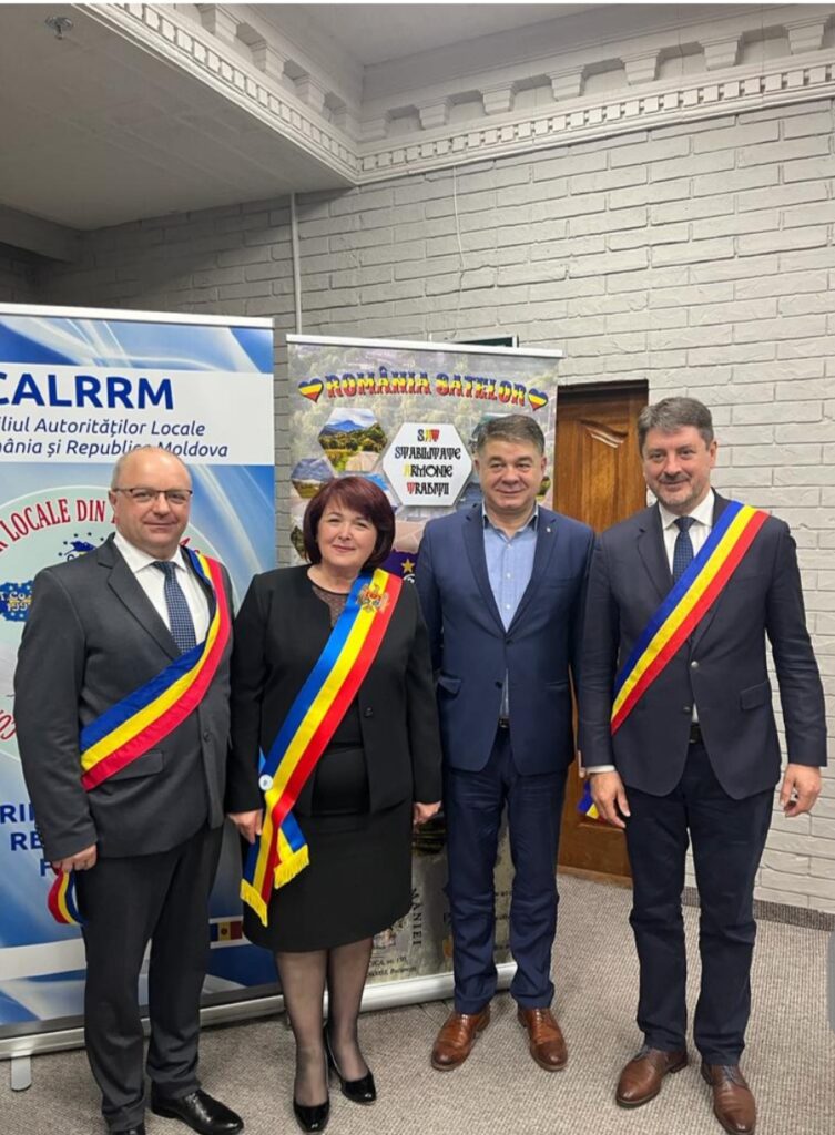 Vicepreședintele ACoR, Valentin Ivan, copreședinte al Consiliului Autorităților Locale din România și Republica Moldova: Reiterăm invitația noastră de a decide întâlniri comune în care Guvernul României și Guvernul Republicii Moldova să aibă o sesiune alături de CALRRM