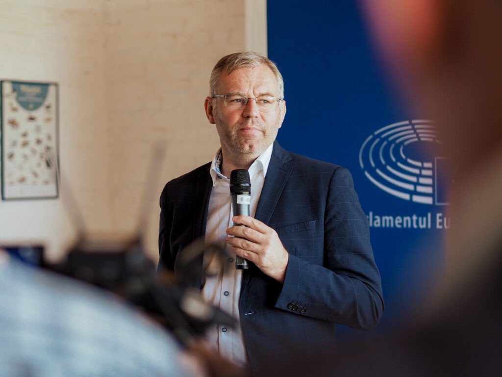 VIDEO - Norbert Lins: Comisia pentru Agricultură și Dezvoltare Rurală din Parlamentul European că încearcă să găsească modalități pentru a-i ajuta pe agricultorii români