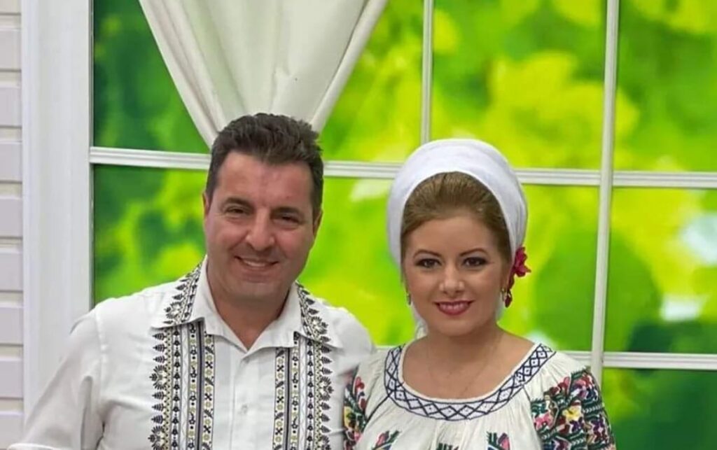 Artista Izabela Tomița și instrumentistul Gabriel Popescu vor concerta pe scena „La Fântâna” la Festivalul „Plăcintelor de la Tălmăcel”