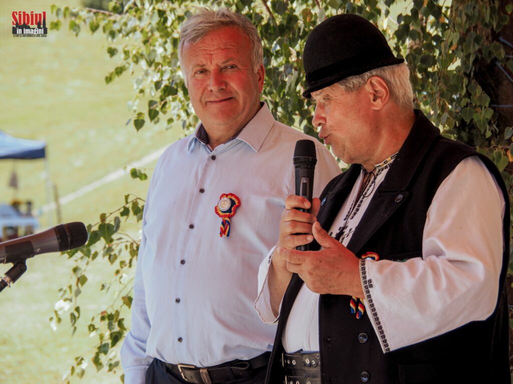 Constantin Șovăială, prezent la două evenimente mari pentru comunitatea sibiană: zilele Comunei Păuca și festivalul Plăcintelor de la Tălmăcel