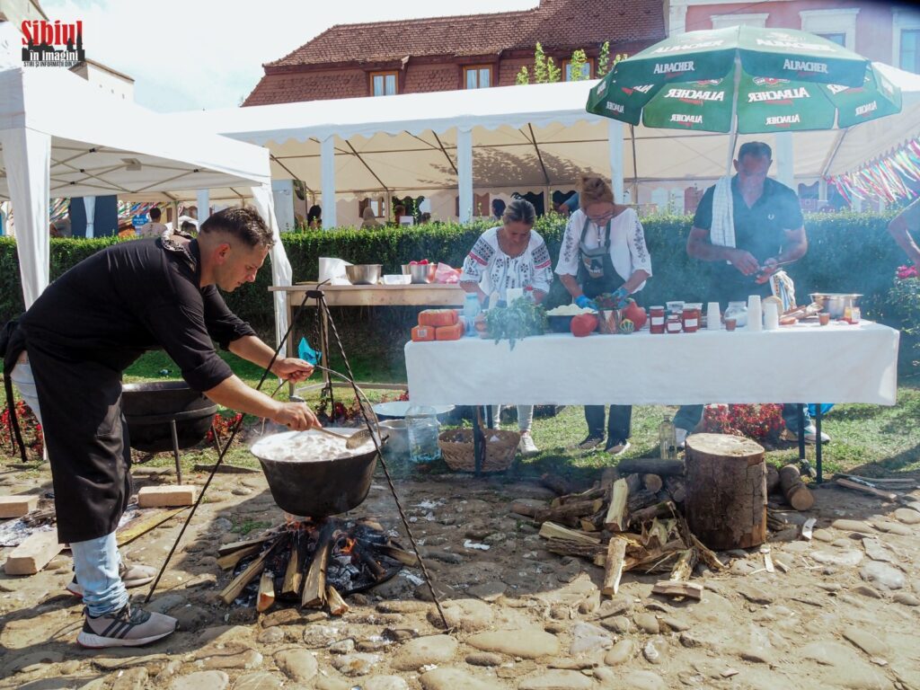 FOTO- Festivalul Transilvania Multiculturală: O călătorie muzicală și culinară prin diversitatea Comunei Biertan