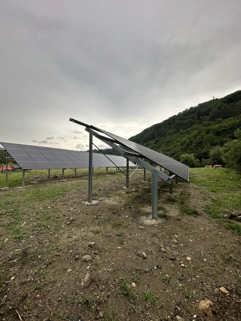 Primăria Orașului Tălmaciu a finalizat primul proiect de instalare panouri fotovoltaice