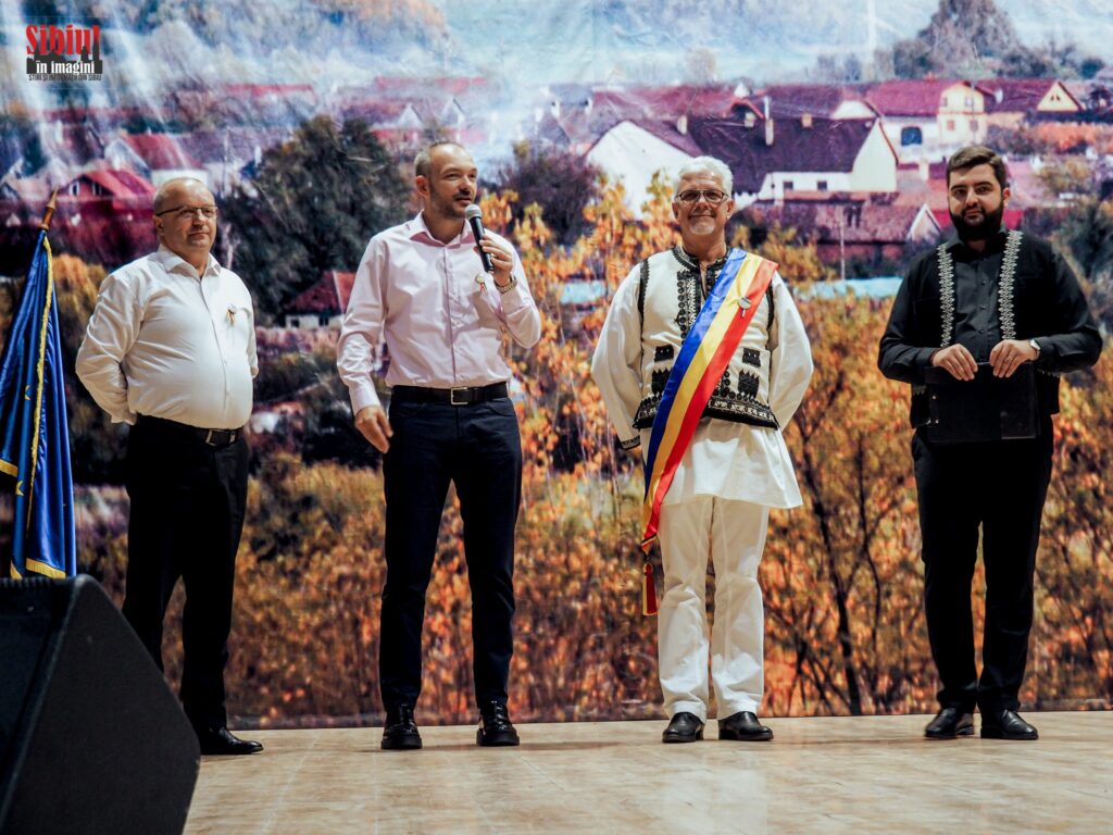 Vlad Vasiu: Felicitări domnului primar Constantin Văcariu pentru organizarea acestui eveniment