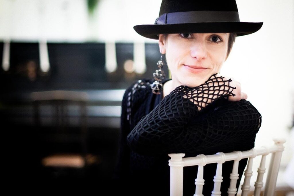 Soprana Teodora Gheorghiu și pianista Diana Ionescu aduc muzica lui Schubert pe scena Filarmonicii de Stat Sibiu