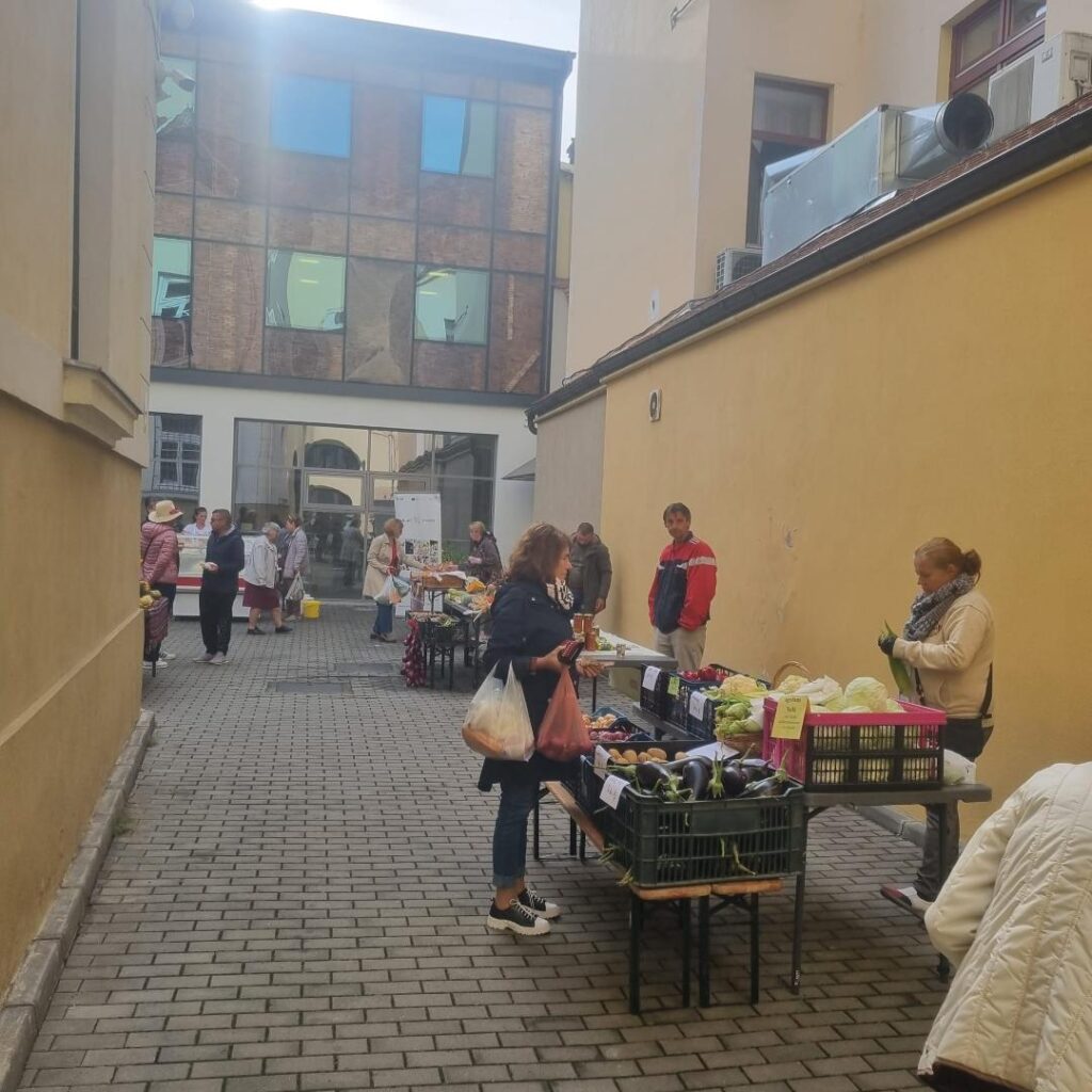 Ultima editie din 2023 a pieței volante de la Consiliul Județean Sibiu