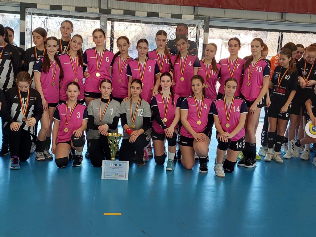 Handbalistele CSS Sibiu au câștigat turneul internațional de junioare III „Tăureni Handball Trophy”