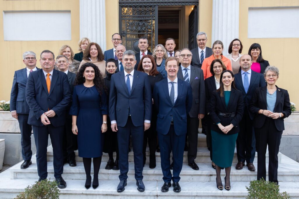 Marcel Ciolacu: Am discutat astăzi cu ambasadorii statelor membre UE la București despre prioritățile europene ale României, la invitația președinției Belgiei la Consiliul UE