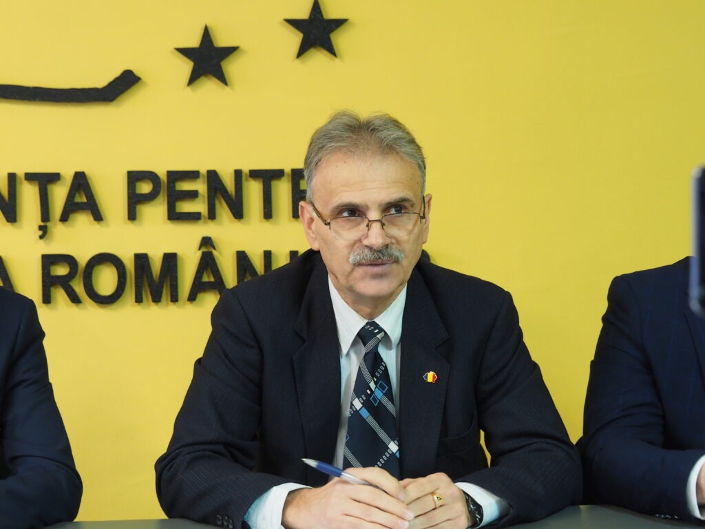 VIDEO - Marius Vintilă, vicepreședinte în Biroul de Conducere Județean AUR Sibiu: Ne manifestăm ferm împotriva oricărei variante de comasare a alegerilor