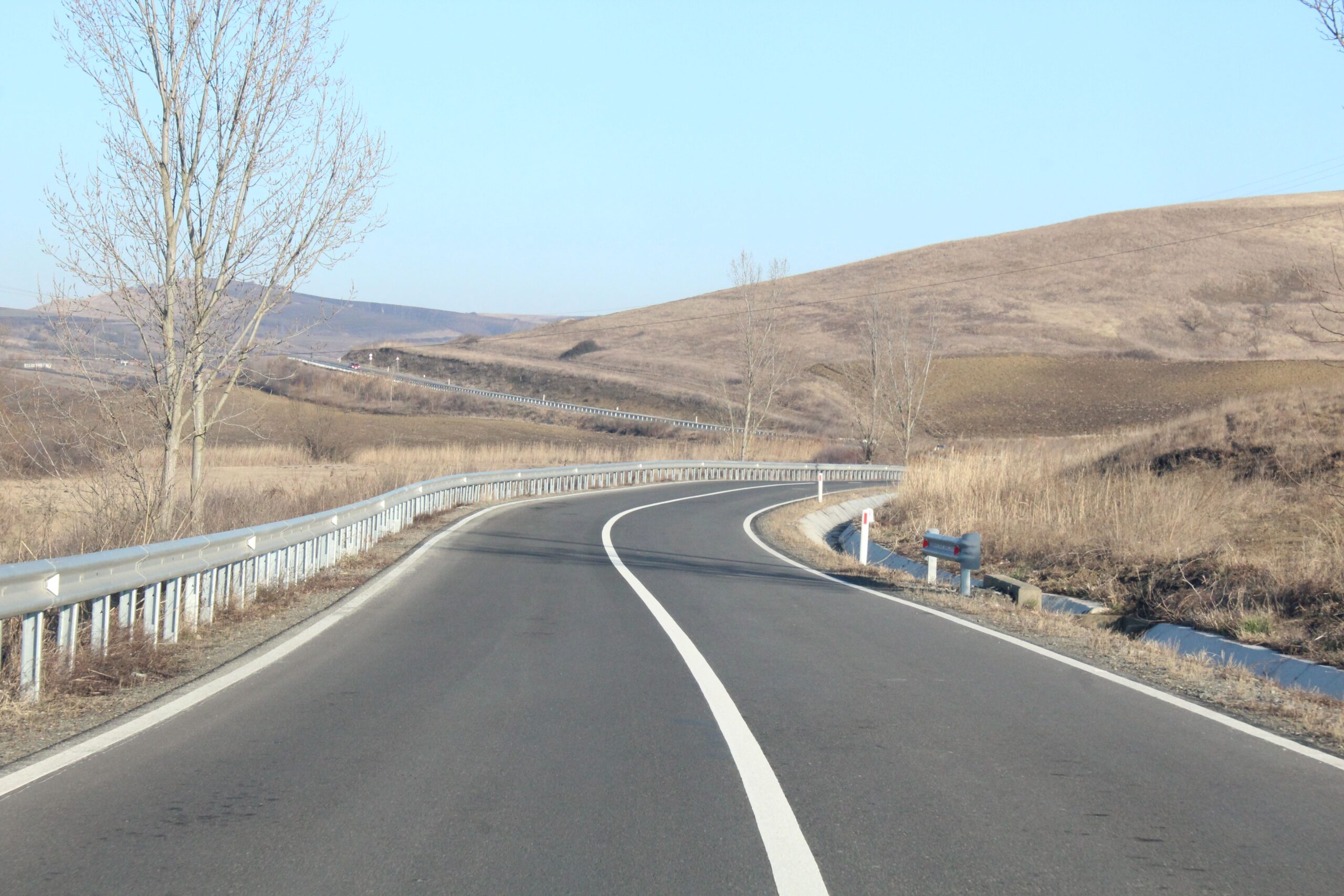 Foto/Video - DJ 106 B Șura Mică – Ocna Sibiului – Loamneș – Țapu are 35 de kilometri modernizați „ca la carte”