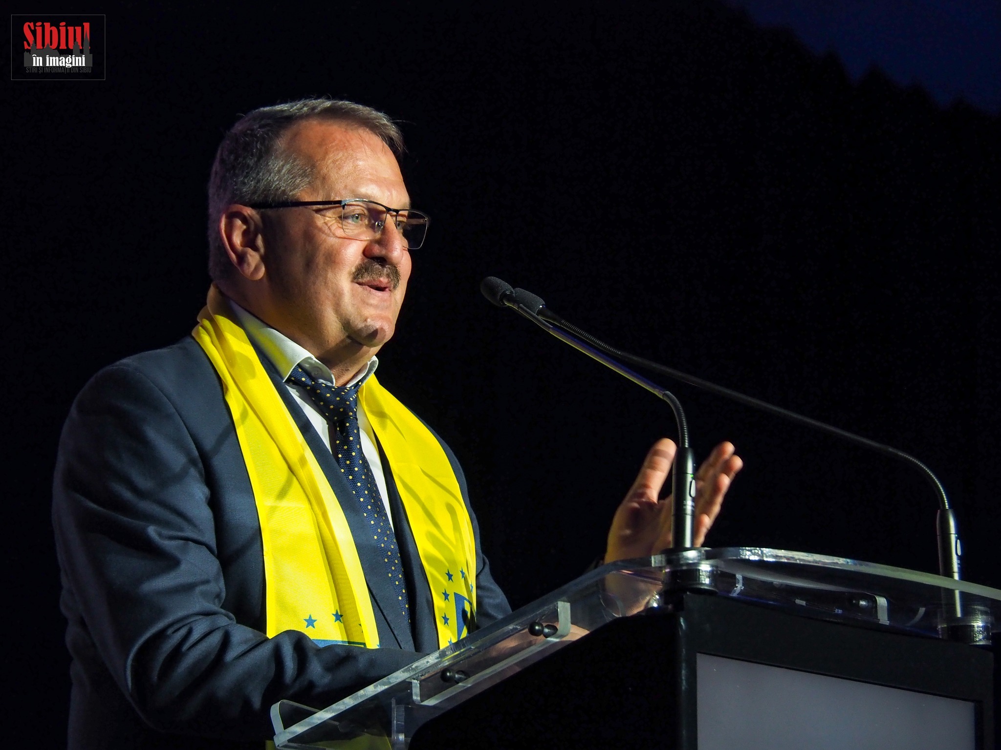 Adrian David despre incindentul din Avrig: Doresc să precizez că, niciunul dintre aceștia nu este membru în Partidul Național Liberal și nici nu are vreo legătură cu organizația locală a PNL