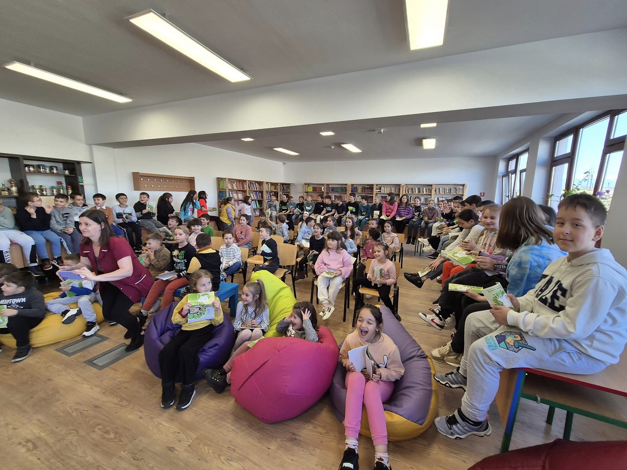 Membrii ADI ECO Sibiu au petrecut Ziua globală a Reciclării la Șura Mică