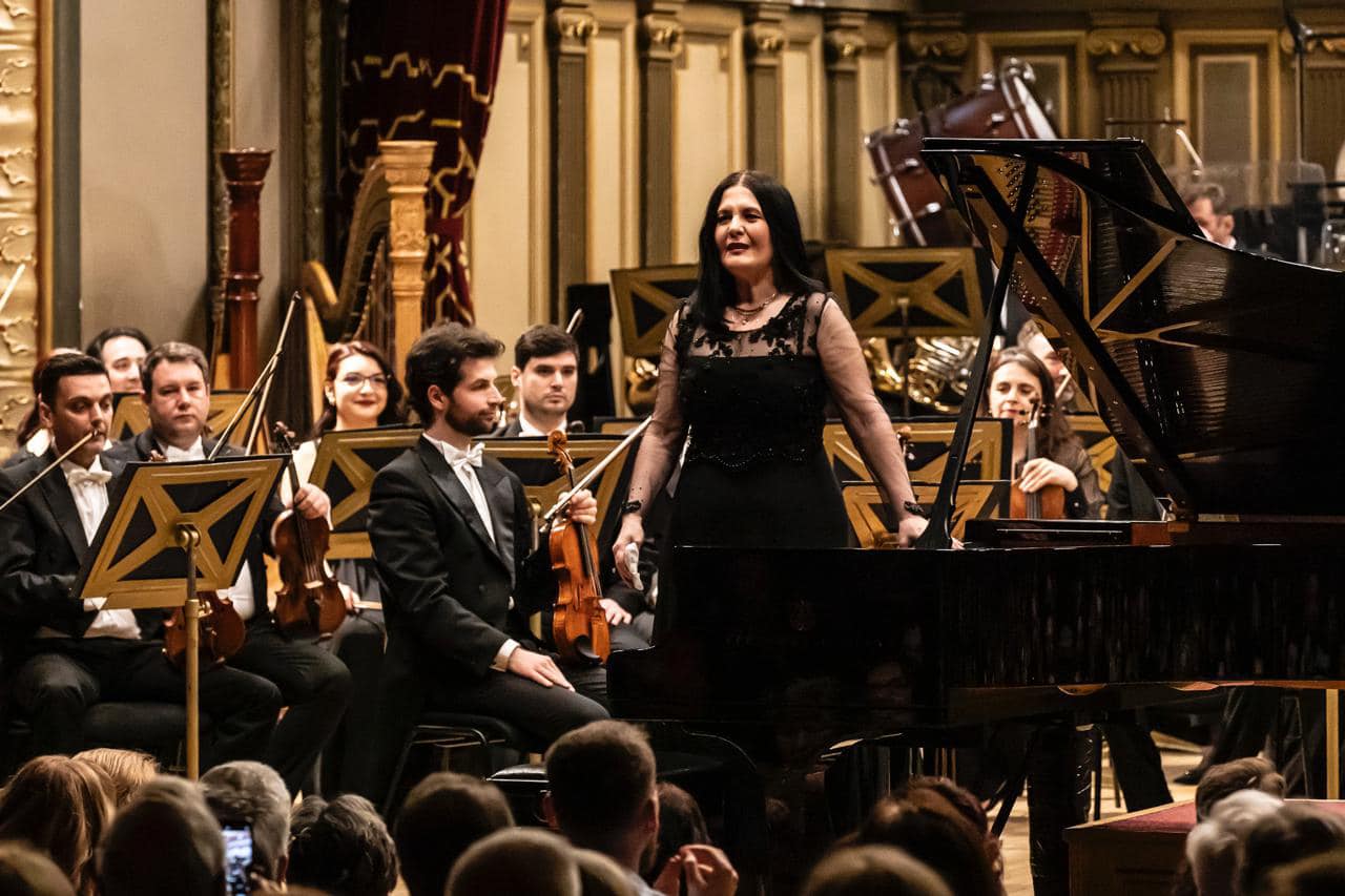 Raluca Stirbat a strălucit pe scena Ateneului Român