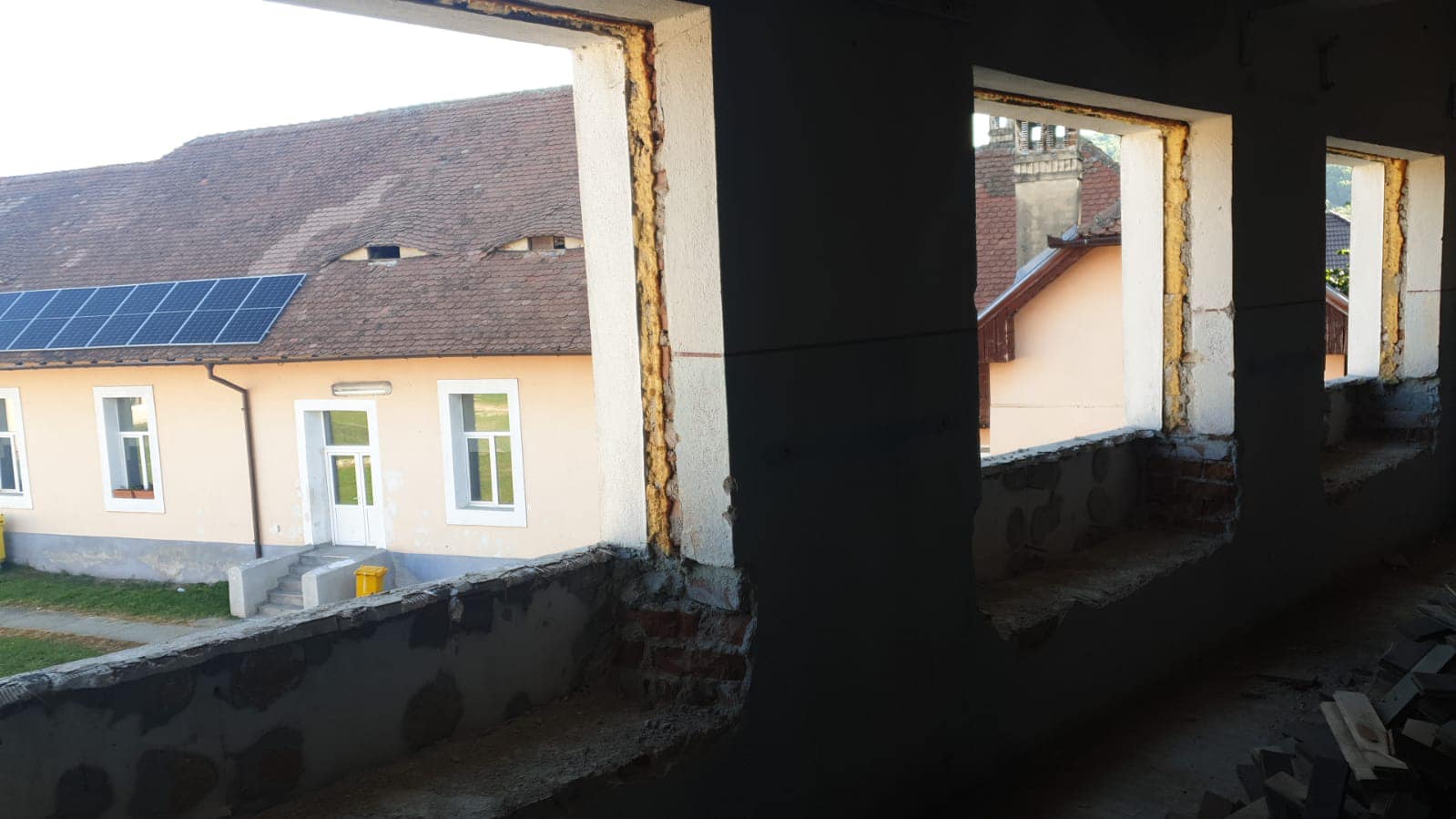 Primul centru de zi pentru copii din Județul Sibiu, care va funcționa similar cu un after school, este înființat la Tălmaciu