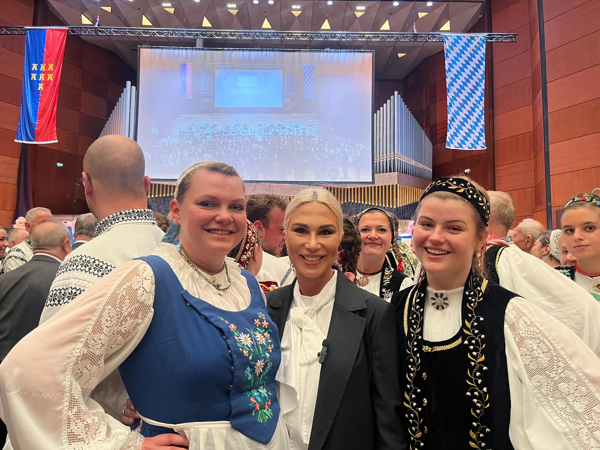 PNL Sibiu: Comunitatea săsească din Transilvania unește România și Germania (C.P)